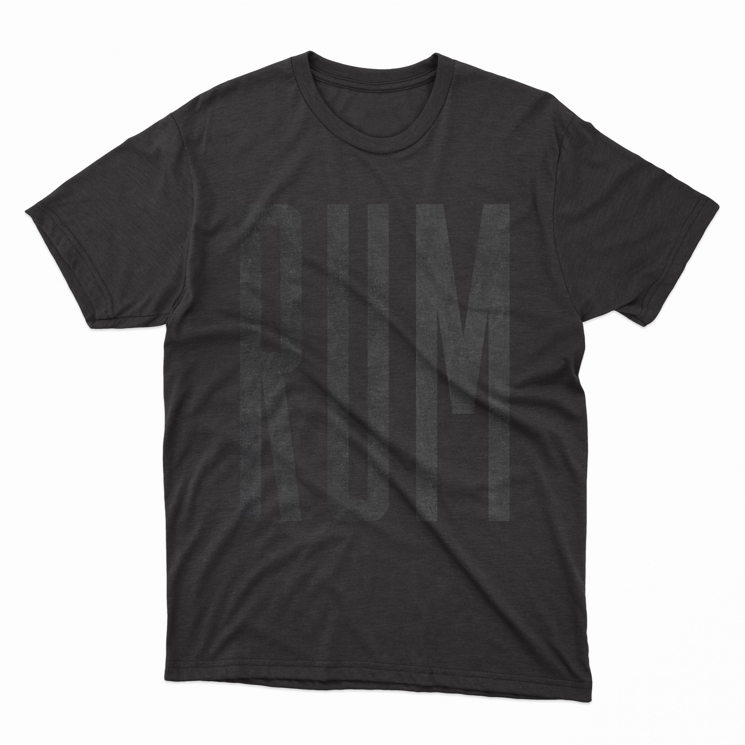 t_shirt_mockup_rum